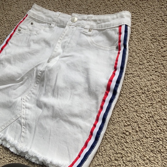 White Jean Skirt with Red, White and Blue detailing - Picture 4 of 6